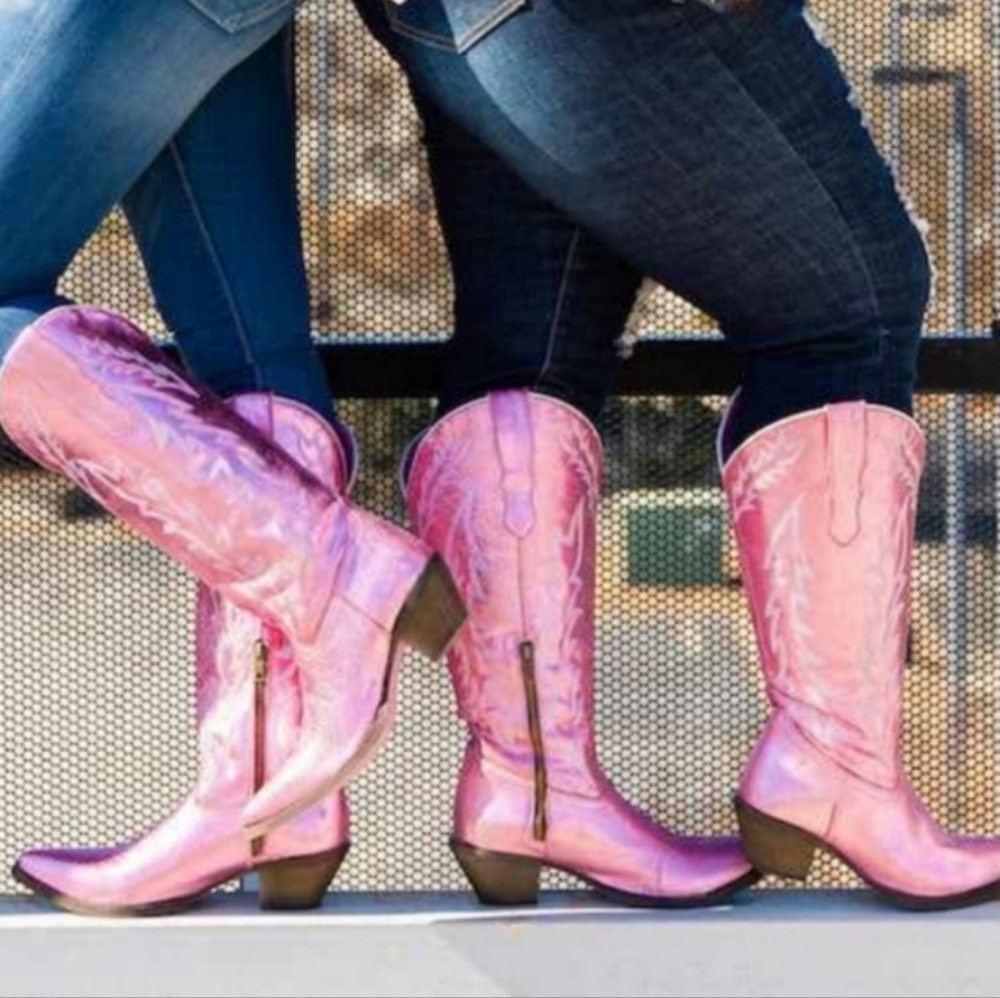 👑 BRAND NEW WITH TAGS!!! The perfect rose PINK cowgirl boots!!! Sz 8